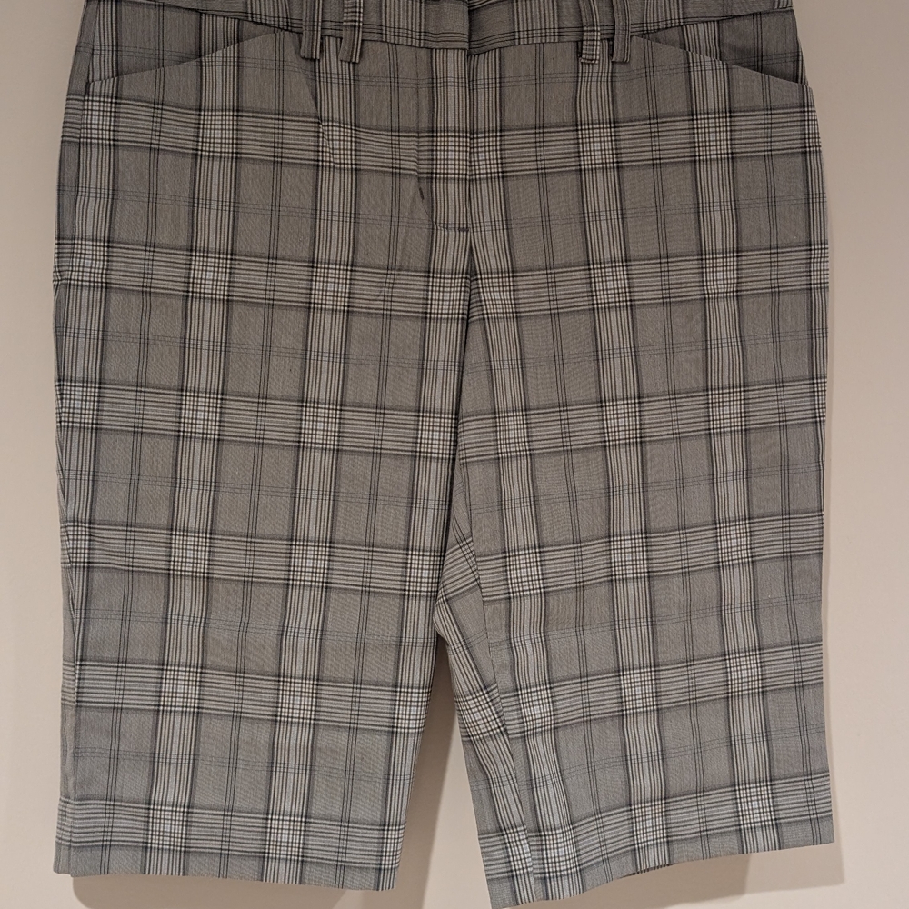 Express Editor Gray Plaid Women's Shorts